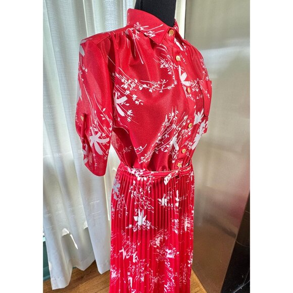 Vintage 80s dress, red, white floral leaves pattern, pleated skirt - Picture 8 of 10